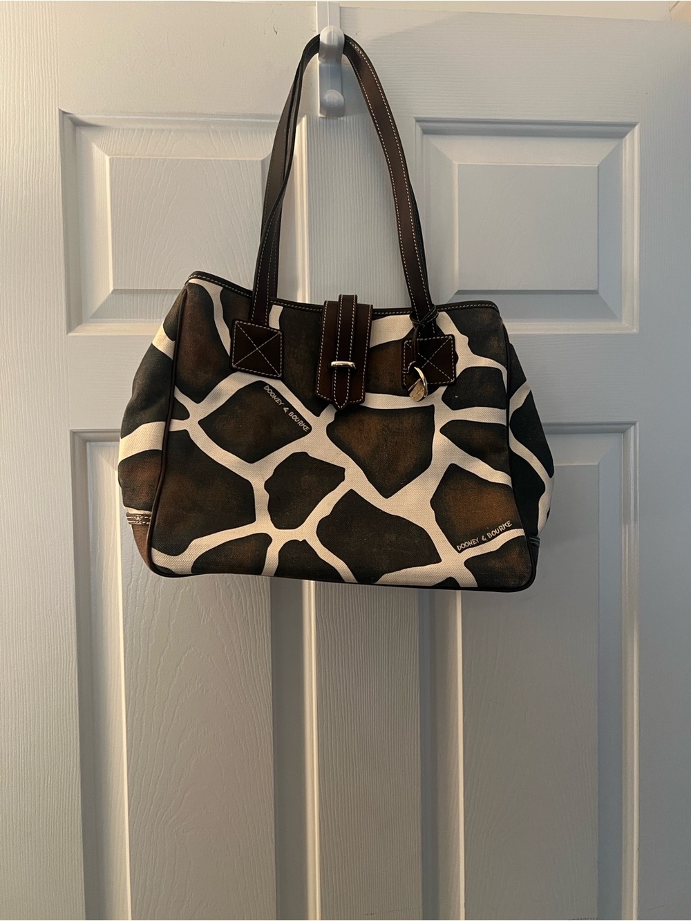 Dooney & Bourke Vintage Giraffe Print Tote Brown Cream, Brown Leather Trim.